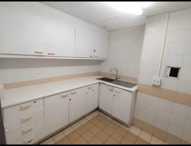 154M² BUILDING TO LET IN CAPE TOWN CITY CENTRE